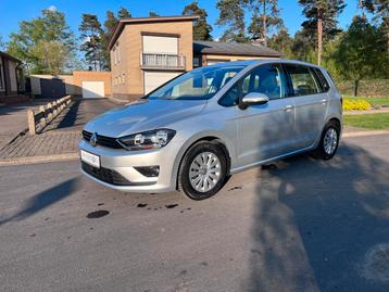 Golf 7 sportsvan | automaat | weinig km beschikbaar voor biedingen