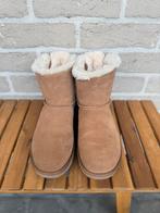 Uggs met strik, Ophalen of Verzenden, Zo goed als nieuw