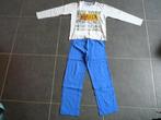 blauw-grijze pyjama met New York, Kinderen en Baby's, Kinderkleding | Maat 128, Ophalen of Verzenden, Gebruikt, Jongen, Nacht- of Onderkleding