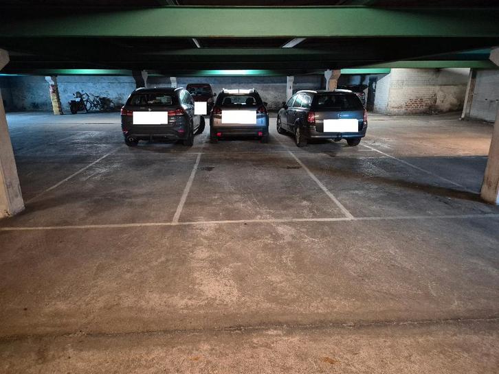 Autostaanplaats Barnkrachtstraat Merksem, Immo, Garages en Parkeerplaatsen, Provincie Antwerpen