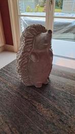 Grote egel, Ophalen, Nieuw, Beton