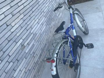 kinderfiets - verkoop v persoon tot persoon, geen transport beschikbaar voor biedingen