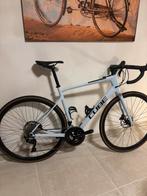 Cube attain race, Vélos & Vélomoteurs, Vélos | Vélos de course, Enlèvement ou Envoi, Comme neuf