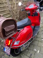 Vespa Gts 300 700km 2023, Fietsen en Brommers, Ophalen, 300 cc, Vespa S, Zo goed als nieuw