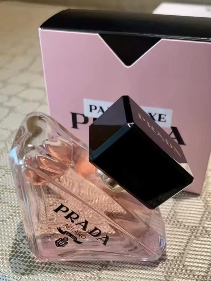 Prada paradox 90ml, Handtassen en Accessoires, Zonnebrillen en Brillen | Dames, Zo goed als nieuw, Prada, Roze, Ophalen