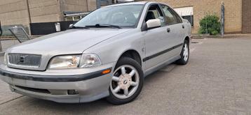 VOLVO S40/1600cc BENZINE/90.000KM/FULL/GEKEURD/GARANTIE beschikbaar voor biedingen