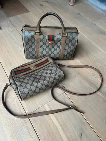 Twee authentieke handtassen van gucci beschikbaar voor biedingen
