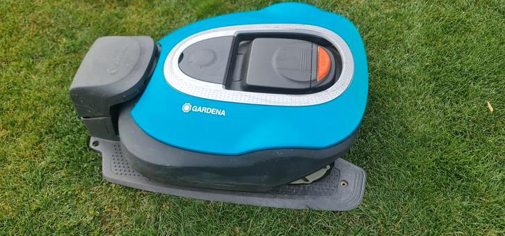 Gardena sileno r130li, Tuin en Terras, Robotmaaiers, Zo goed als nieuw, Ophalen