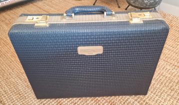Vintage aktetas, Handtassen en Accessoires, Tassen | Schooltassen, 30 tot 40 cm, Blauw, Aktetas of Boekentas, Ophalen of Verzenden