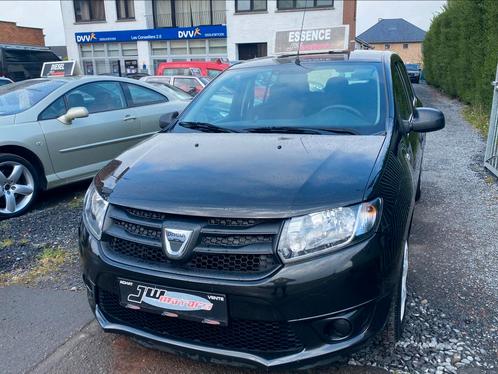DACIA SANDERO 1.2 ESSENCE ** AIRCO **, Auto's, Dacia, Bedrijf, Te koop, Sandero, ABS, Airbags, Airconditioning, Alarm, Boordcomputer