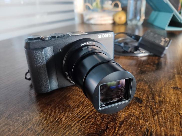 Sony dsc-hx60 AI en systeemcamera ,wifi,NFC,30x opt zoom, Audio, Tv en Foto, Videocamera's Digitaal, Zo goed als nieuw, Camera