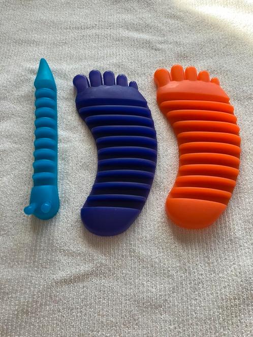 CD houder rekje orange voet blauwe worm design  lengte 22 cm, Huis en Inrichting, Woonaccessoires | Cd- en Dvd-rekken, Zo goed als nieuw