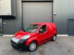 Fiat Fiorino 1.4i Benz-euro6-111.470 Airco | Radio | Elec R, Auto's, Stof, 1360 cc, 4 cilinders, Bedrijf