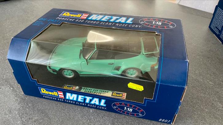 REVELL 1:18 Porsche 930 Turbo Slant Nose, Hobby en Vrije tijd, Modelauto's | 1:18, Nieuw, Auto, Revell, Ophalen of Verzenden