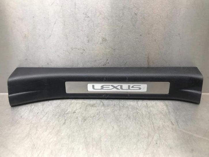 DIVERS Afdeklijst dorpel rechts RX (L2) (|6793048020|), Autos : Pièces & Accessoires, Autres pièces automobiles, Lexus, Utilisé