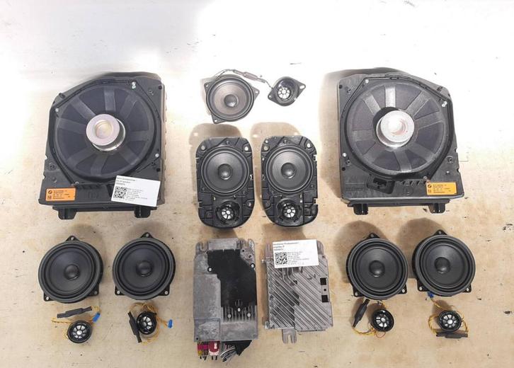 Audio Set Luidsprekers Versterker Harman Kardon BMW 1 F40, Auto diversen, Autoradio's, Ophalen of Verzenden
