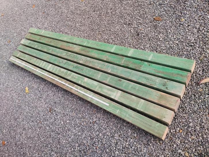 Groene houten metsers profielen MEVO 2,50meter + muurhaken, Doe-het-zelf en Bouw, Hout en Planken, Gebruikt, Balk, Overige houtsoorten