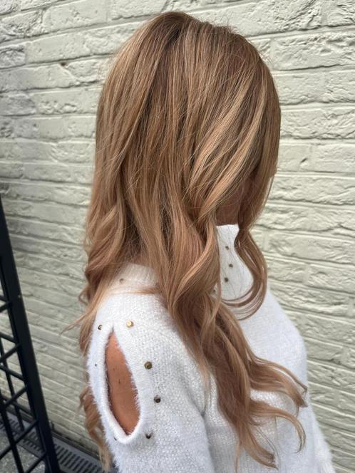 Pruik echt haar nieuw ongebruikt ‼️, Handtassen en Accessoires, Uiterlijk | Haarverzorging, Nieuw, Pruik of Haarverlenging, Ophalen of Verzenden
