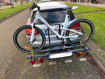 Fietsendrager 2 fietsen led verlichting beschikbaar voor biedingen