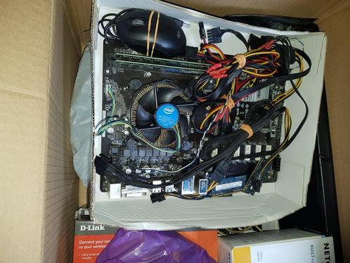 4 nvidea VEGA 56 watergekoelde kaarten POMP viool RADIATOREN, Computers en Software, Videokaarten, Zo goed als nieuw, Ophalen of Verzenden