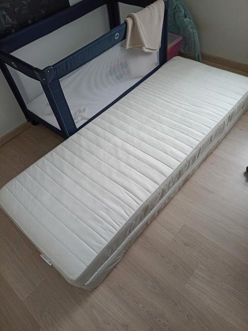 Twee matrassen van Ikea, Huis en Inrichting, Slaapkamer | Matrassen en Bedbodems, Zo goed als nieuw, Matras, Ophalen