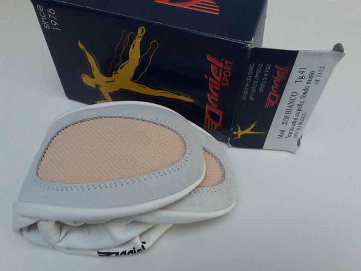 Nieuwe lederen balletschoenen, Anniel, maat 41, wit, Sport en Fitness, Ballet, Nieuw, Schoenen, Ophalen of Verzenden