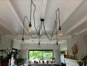 Hanglamp met 5 X E27  beschikbaar voor biedingen