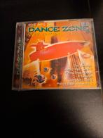 cd - various - dive into the dance zone vol 1 - 2cd, CD & DVD, CD | Dance & House, Enlèvement ou Envoi, Utilisé, Dance populaire