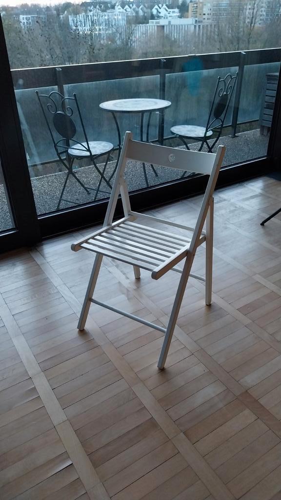 opvouwbare witte stoel(en), Huis en Inrichting, Stoelen, Gebruikt, Twee, Hout, Wit, Ophalen