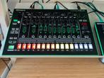 Roland TR8 + 7x7 extension, Muziek en Instrumenten, Drumcomputers, Ophalen of Verzenden, Zo goed als nieuw, Roland