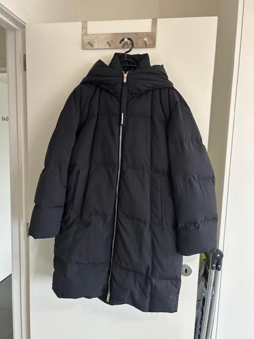 Gewatteerde winterjas 'Tasilaa' van Armed Angels, Kleding | Dames, Jassen | Winter, Zo goed als nieuw, Maat 42/44 (L), Zwart, Ophalen of Verzenden