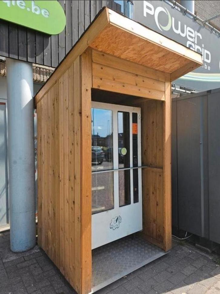 Broodautomaat met houten behuizing, Zakelijke goederen, Machines en Bouw | Industrie en Techniek, Ophalen of Verzenden