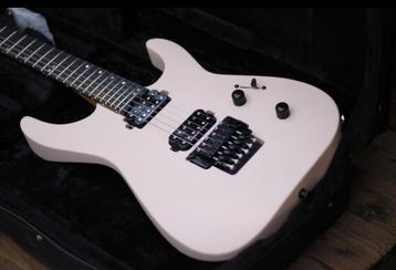 Jackson American Series Virtuoso – Satin Shell Pink | USA, Musique & Instruments, Enlèvement ou Envoi, Comme neuf