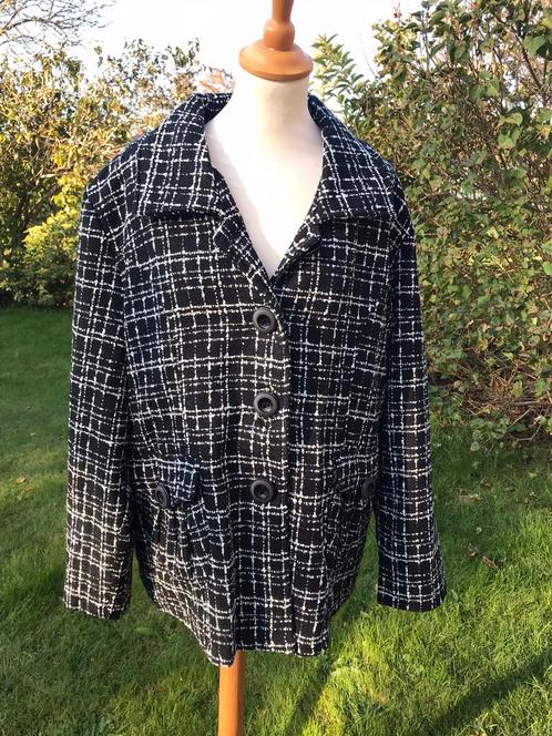 XL/M48 stoffen vestje zwart/wit met zwarte voering, Kleding | Dames, Truien en Vesten, Zo goed als nieuw, Maat 46/48 (XL) of groter