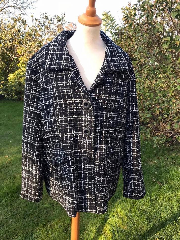 XL/M48 stoffen vestje zwart/wit met zwarte voering, Kleding | Dames, Truien en Vesten, Zo goed als nieuw, Maat 46/48 (XL) of groter