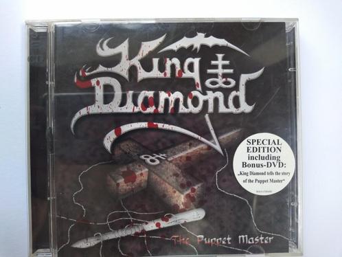 King Diamond ‎The Puppet Master CD + DVD Als Nieuw, Cd's en Dvd's, Cd's | Hardrock en Metal, Ophalen of Verzenden