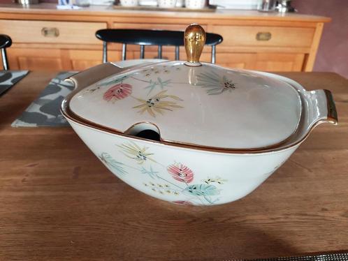 zomers retro 70-delig servies Bavaria type Claudia, Huis en Inrichting, Keuken | Servies, Zo goed als nieuw, Compleet servies