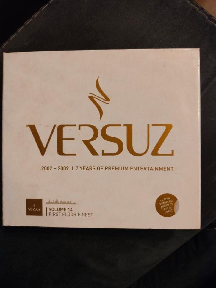 Lot versuz Pool lounge finest et volume 14, Cd's en Dvd's, Cd's | Dance en House, Gebruikt, Ophalen of Verzenden