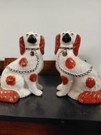 Paar antieke Staffordshire wally-mantelhonden,, Ophalen