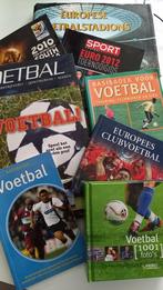 Diverse boeken over voetbal, Boeken, Ophalen of Verzenden, Gelezen
