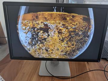 Dell P2415Q 24" 4K Scherm beschikbaar voor biedingen