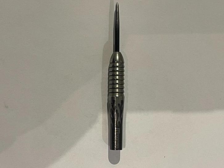 Darts pijlen harrows & unicorn phase 5, Sport en Fitness, Darts, Gebruikt, Pijlen, Ophalen