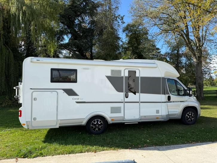 MOTORHOME ADRIA CORAL PLUS S670DC - 2019 - euro6b ., Caravans en Kamperen, Mobilhomes, Particulier, tot en met 3, Half-integraal