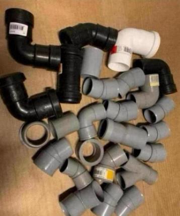 Pvc helpstukken  beschikbaar voor biedingen