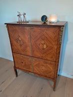 Leuke kast met mooie motieven!, Huis en Inrichting, Ophalen, Zo goed als nieuw