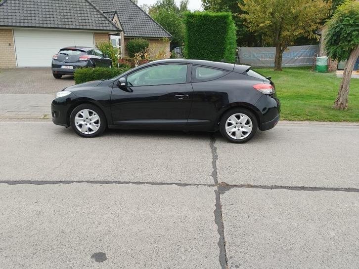 Renault Mégane Coupé benzine1.6l, Auto's, Renault, Particulier, Mégane, ABS, Airbags, Centrale vergrendeling, Cruise Control, Elektrische buitenspiegels