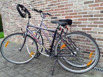 2 Giant fietsen . beschikbaar voor biedingen
