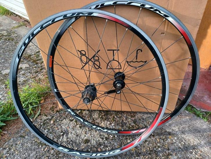 Paire de roues Fulcrum 7, Vélos & Vélomoteurs, Vélos Pièces, Comme neuf, Enlèvement