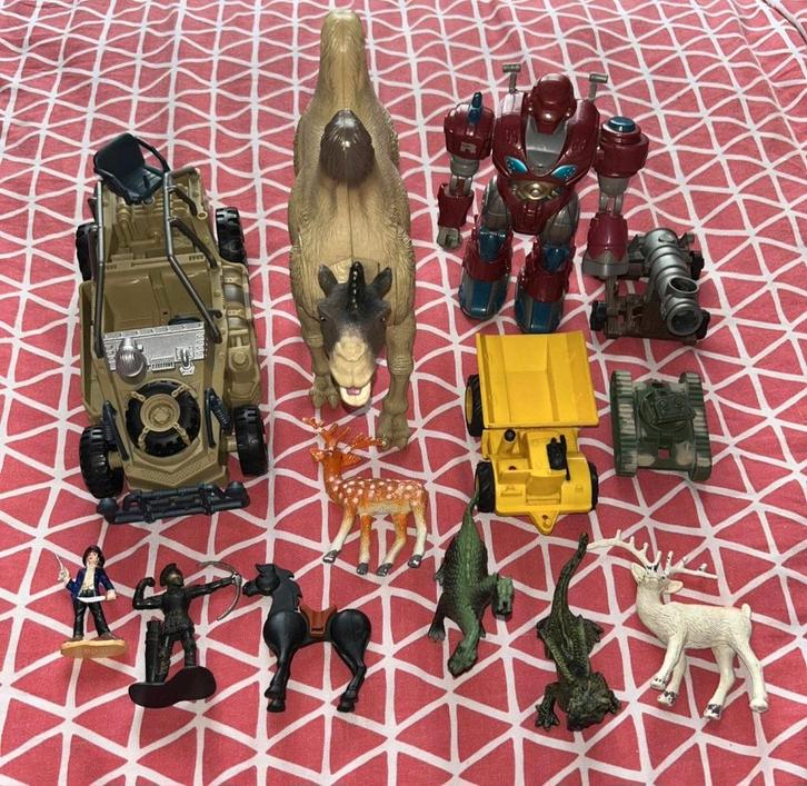 À vendre lot de jouets, Hobby en Vrije tijd, Gezelschapsspellen | Overige, Ophalen