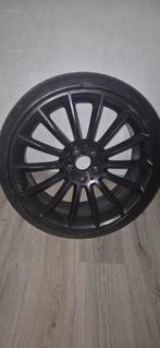 Je vend une roue mercedes amg 20 pouce, Autos : Pièces & Accessoires, Pneus & Jantes, Enlèvement, Pneu(s)